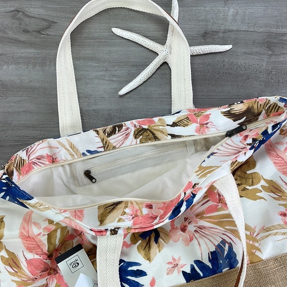 🔆RIP CURL🔆 SUNSET BEACH BOAT POOL OVER NIGHT TOWEL BAG - Picture 7 of 7